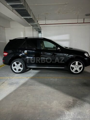 Mercedes ML 350 4MATIC-10