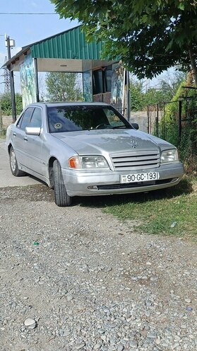Mercedes C 180-1