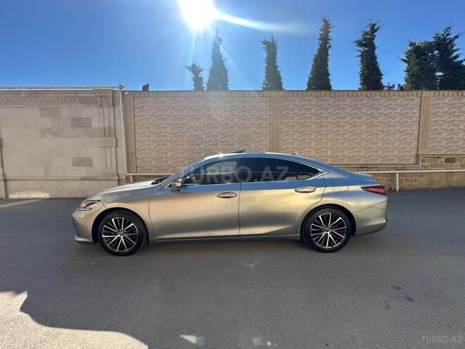Lexus ES 250-4