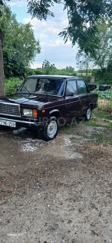 LADA (VAZ) 2107-2