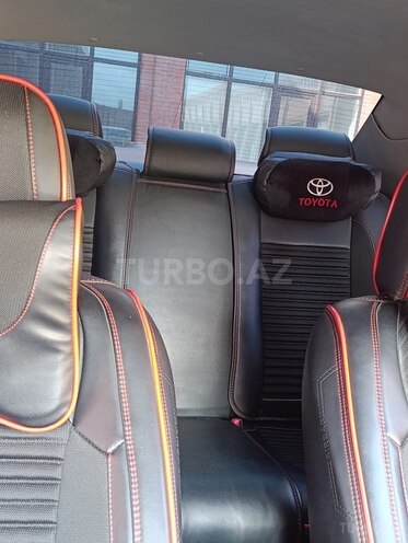 Toyota Corolla-6