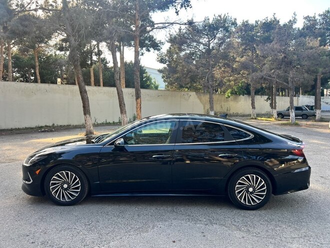 Hyundai Sonata-3