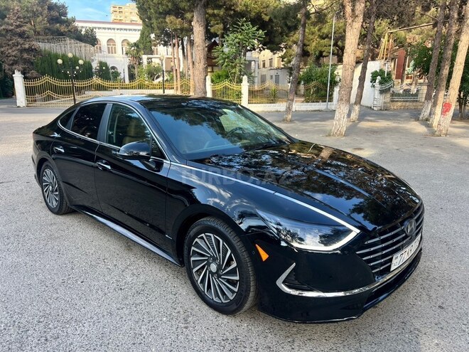 Hyundai Sonata-8