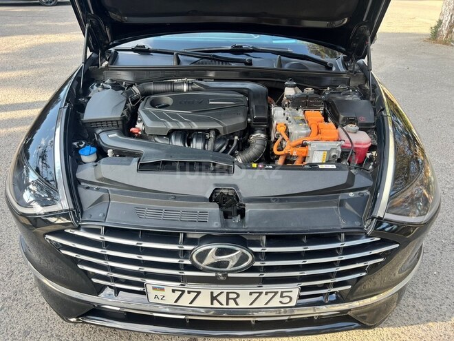 Hyundai Sonata-19