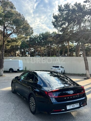 Hyundai Sonata-11