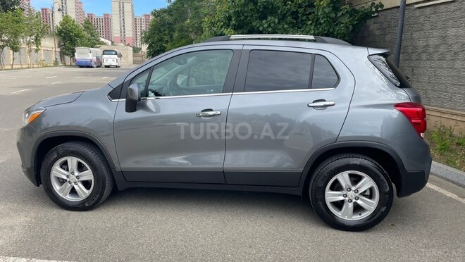 Chevrolet Trax-4