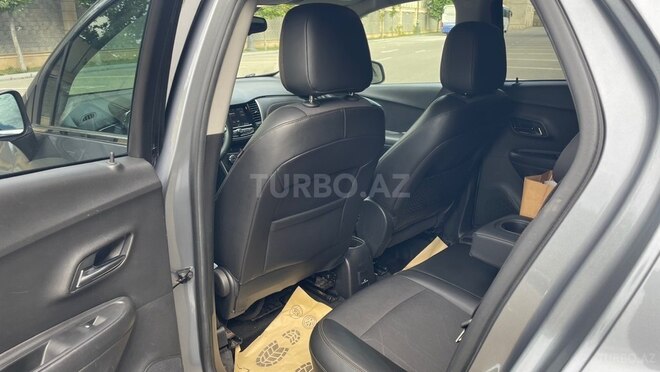 Chevrolet Trax-9