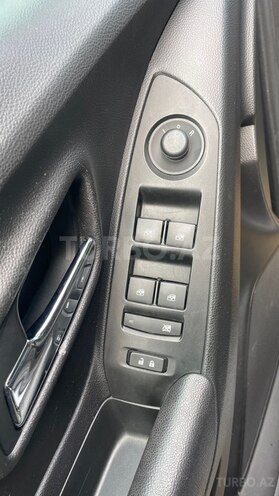 Chevrolet Trax-12