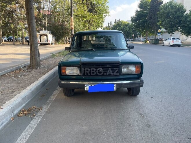 LADA (VAZ) 2107-1