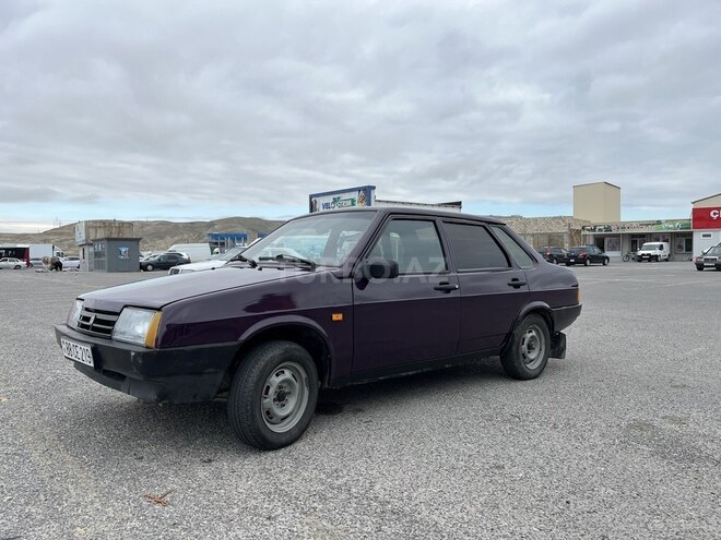 LADA (VAZ) 21099-10