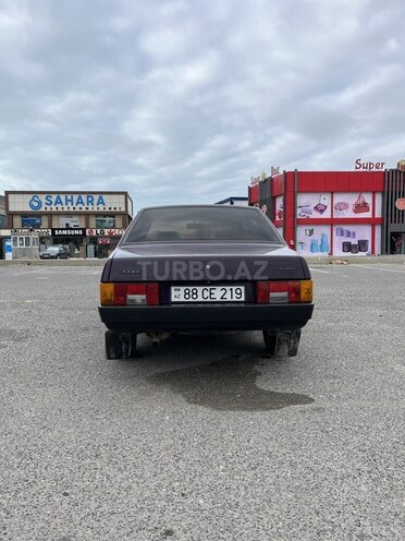 LADA (VAZ) 21099-2