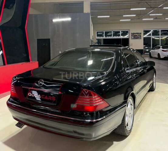 Mercedes S 320-9