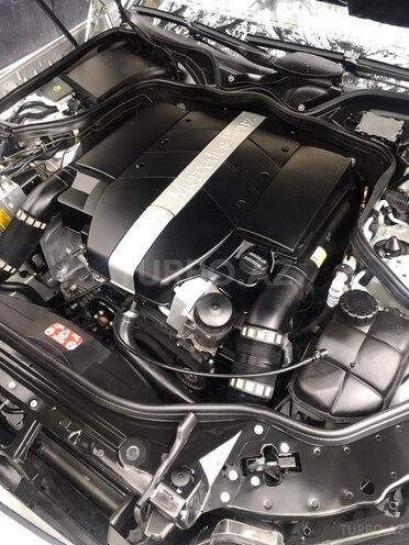 Mercedes E 240-9