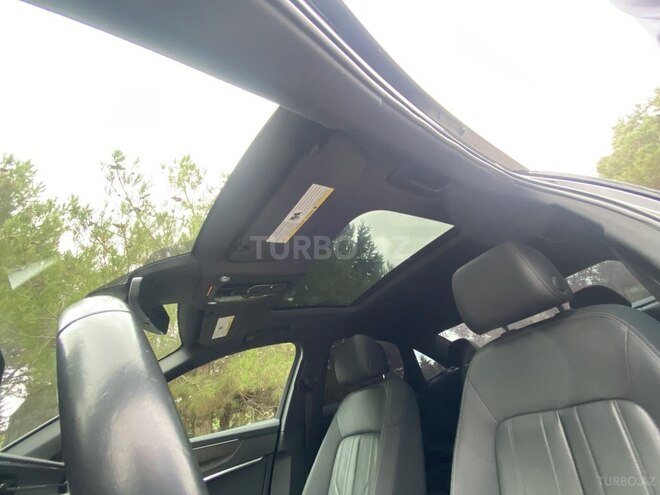 Audi A6-12