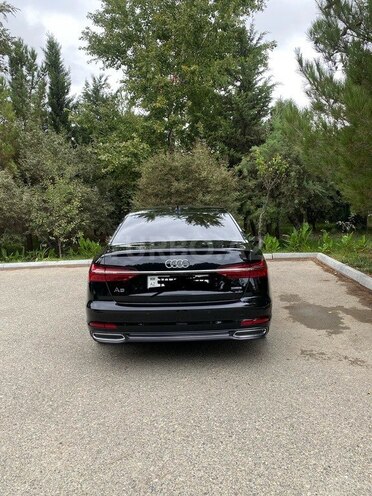 Audi A6-4