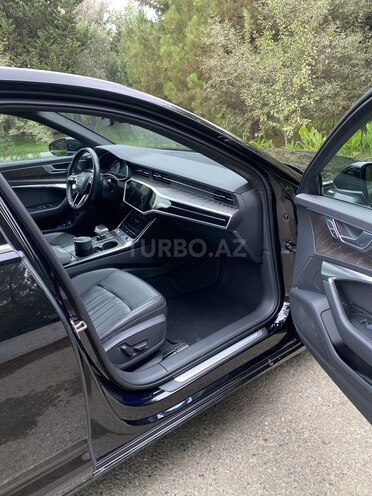 Audi A6-6