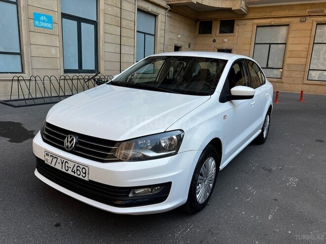 Volkswagen Polo-8