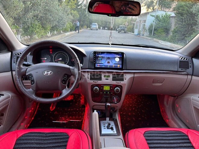 Hyundai Sonata-6