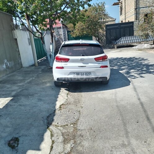Hyundai i30-4