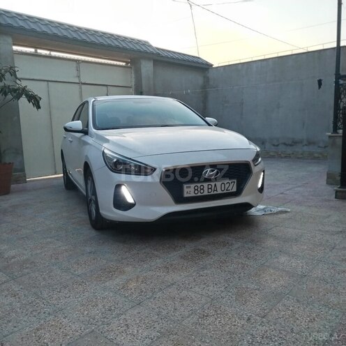 Hyundai i30-1