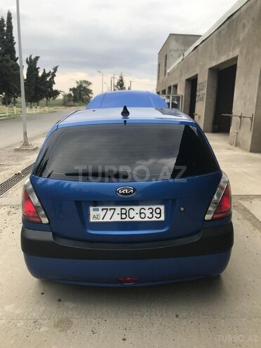 Kia Rio-4