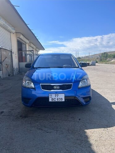 Kia Rio-1