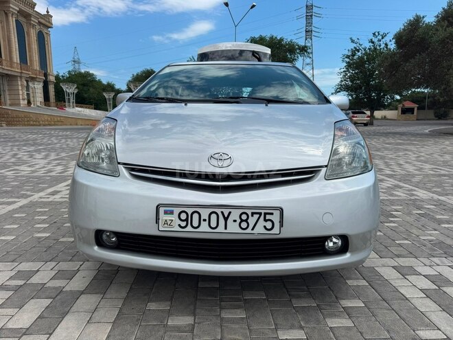Toyota Prius-17