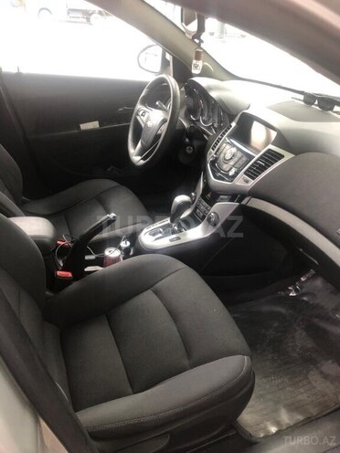 Chevrolet Cruze-3