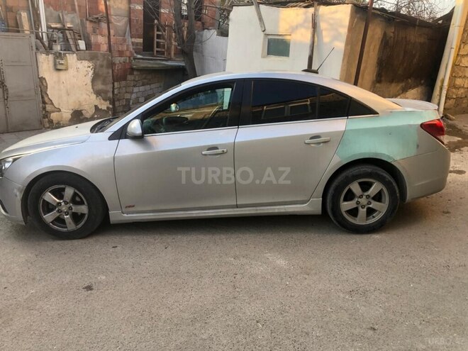 Chevrolet Cruze-5