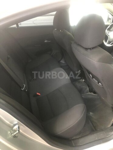 Chevrolet Cruze-7