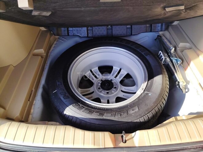 Honda CR-V-12