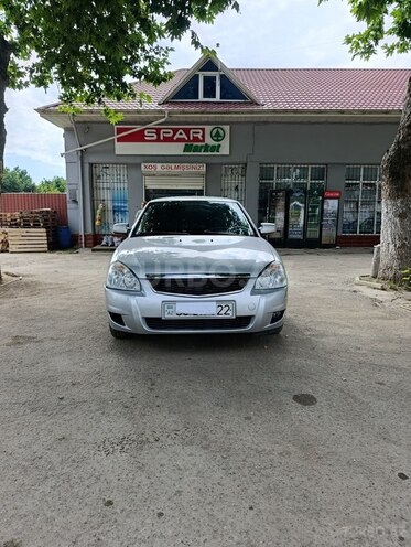 LADA (VAZ) Priora-1