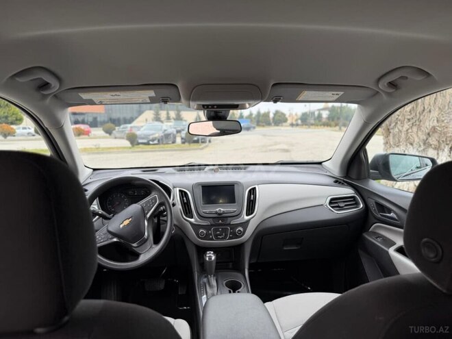 Chevrolet Equinox-7