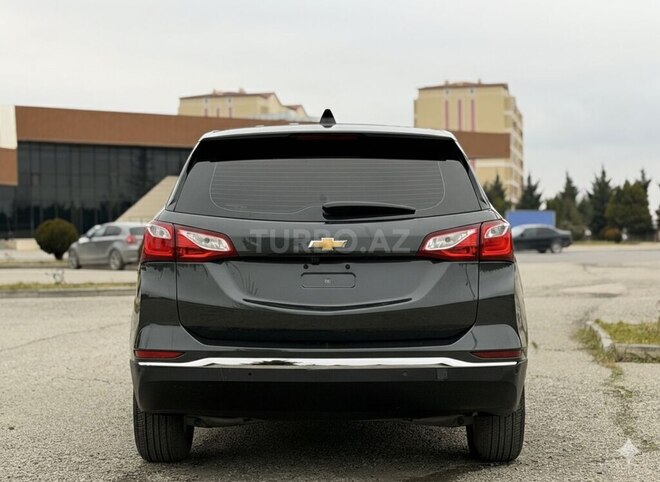 Chevrolet Equinox-2