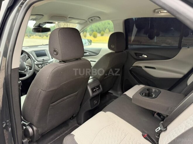 Chevrolet Equinox-8