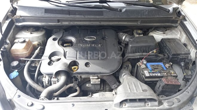 Kia Carens-7