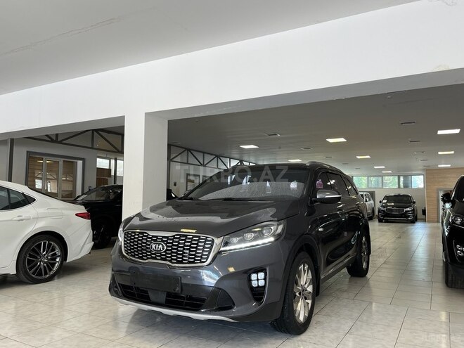 Kia Sorento-1