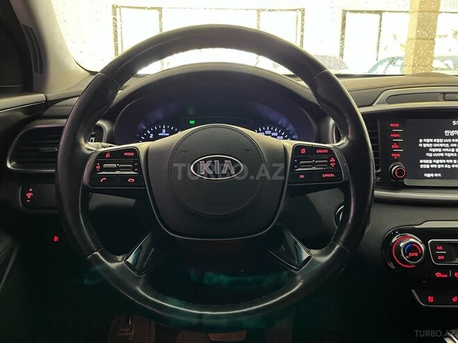 Kia Sorento-7