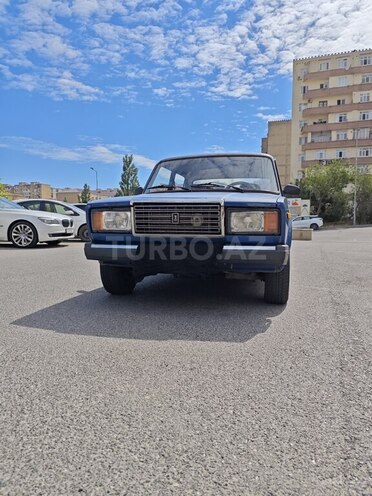 LADA (VAZ) 2107-1