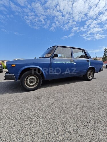 LADA (VAZ) 2107-4