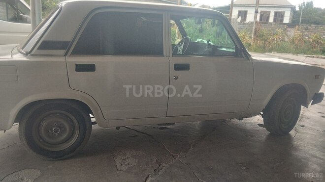 LADA (VAZ) 2107-10