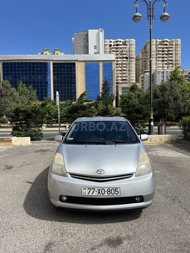 Toyota Prius-1