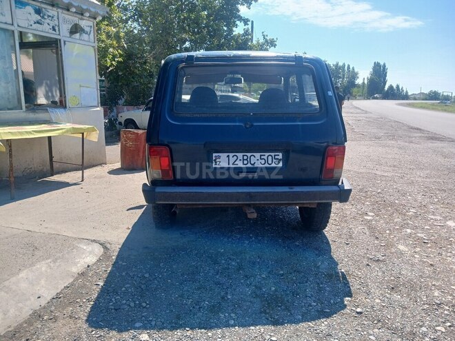 LADA (VAZ) Niva-8