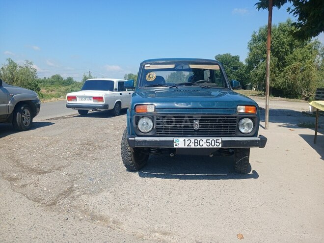 LADA (VAZ) Niva-9