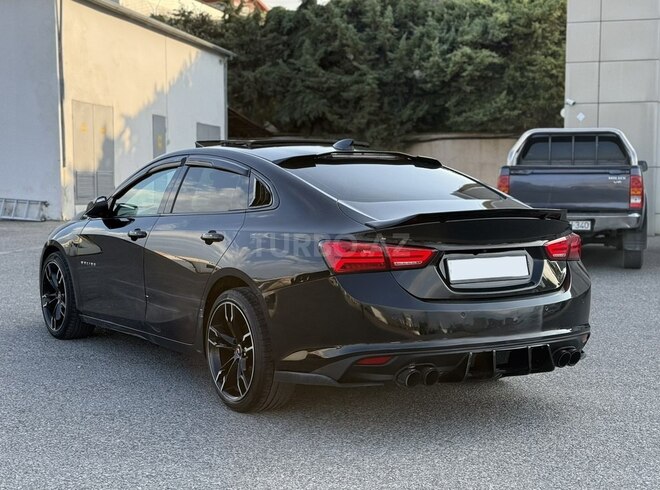 Chevrolet Malibu-8