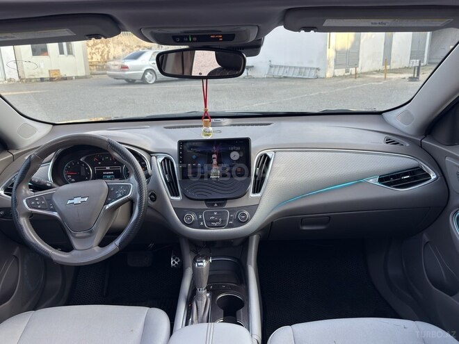 Chevrolet Malibu-11