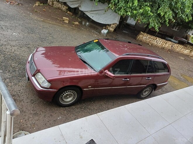 Mercedes C 200-10