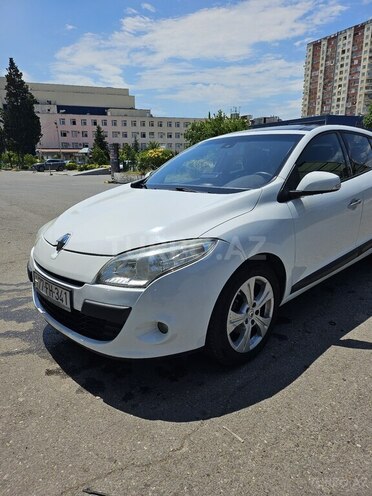 Renault Megane-2