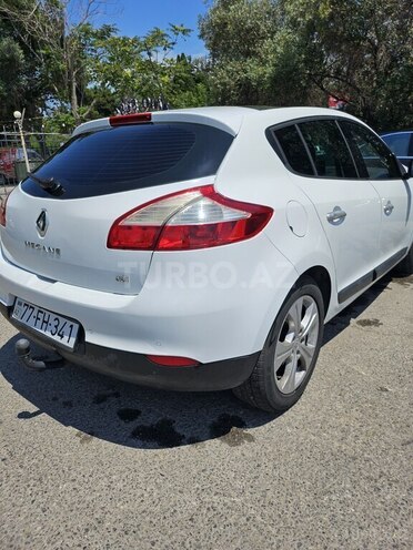 Renault Megane-6
