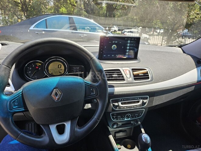 Renault Megane-7